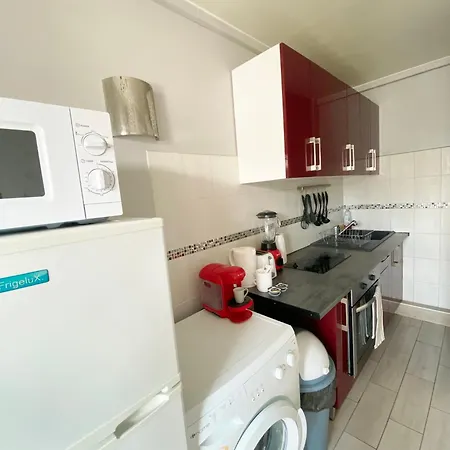 Appartement Jolie 2 Pieces Proche De La ! *