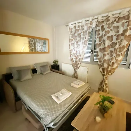 Appartement Jolie 2 Pieces Proche De La ! Nice